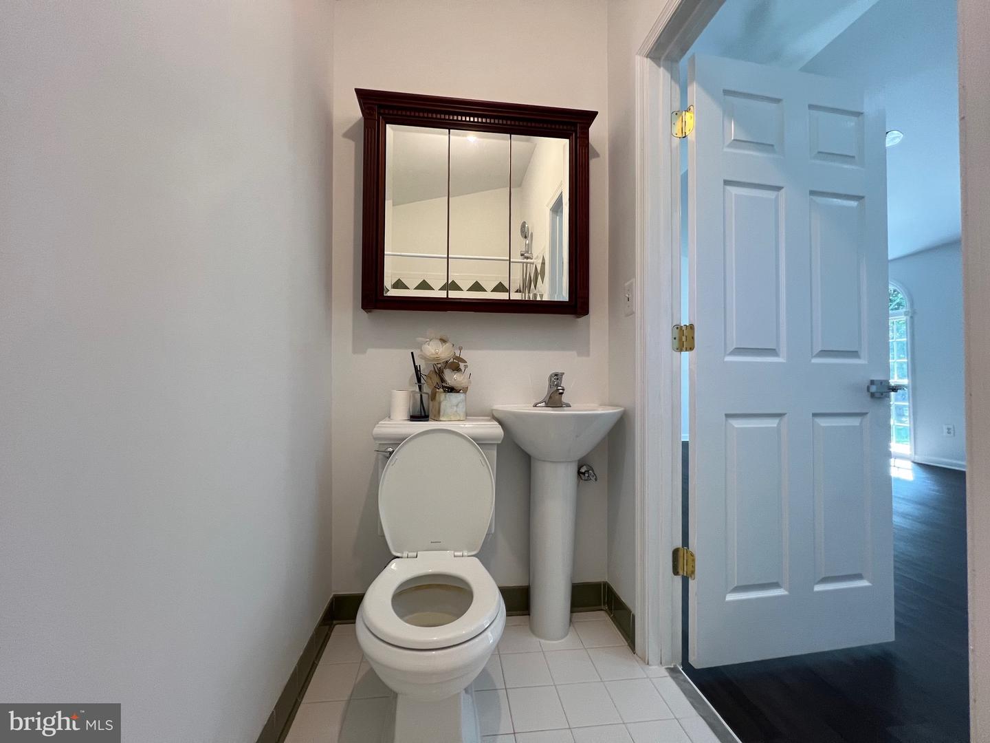 9872 RED HILL RD, SPOTSYLVANIA, Virginia 22553, 4 Bedrooms Bedrooms, ,3 BathroomsBathrooms,Residential,For sale,9872 RED HILL RD,VASP2034028 MLS # VASP2034028