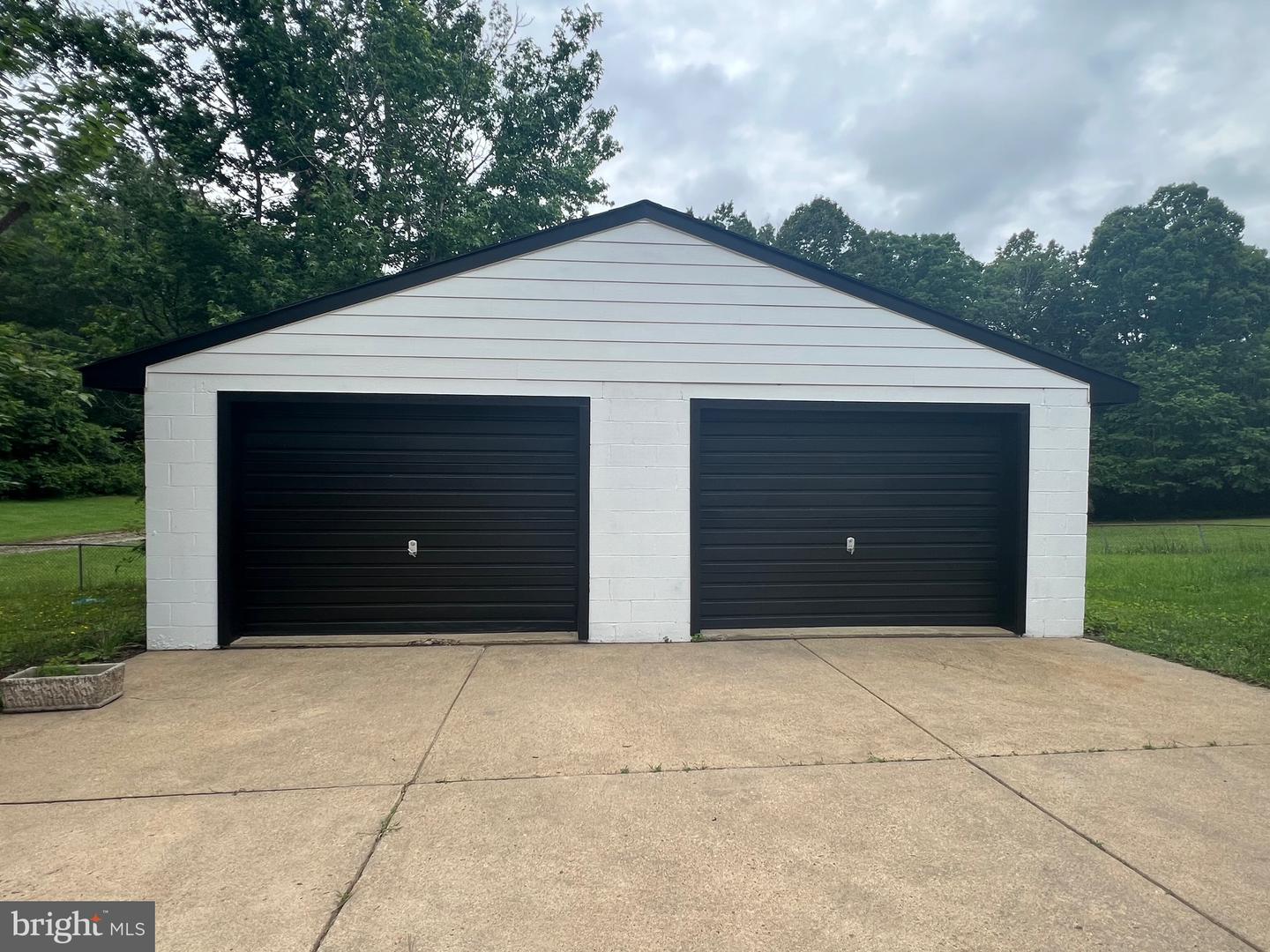9872 RED HILL RD, SPOTSYLVANIA, Virginia 22553, 4 Bedrooms Bedrooms, ,3 BathroomsBathrooms,Residential,For sale,9872 RED HILL RD,VASP2034028 MLS # VASP2034028