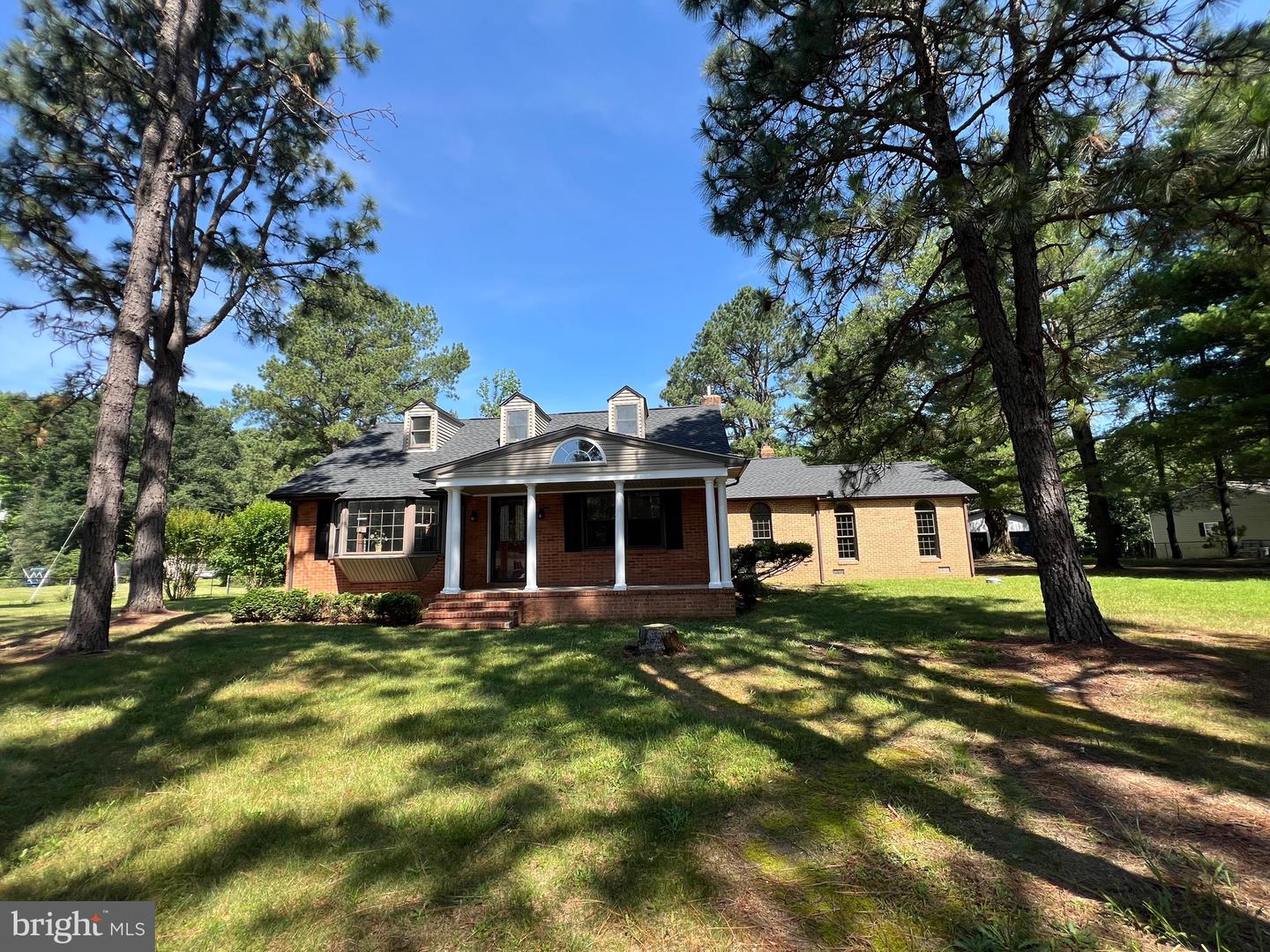 9872 RED HILL RD, SPOTSYLVANIA, Virginia 22553, 4 Bedrooms Bedrooms, ,3 BathroomsBathrooms,Residential,For sale,9872 RED HILL RD,VASP2034028 MLS # VASP2034028