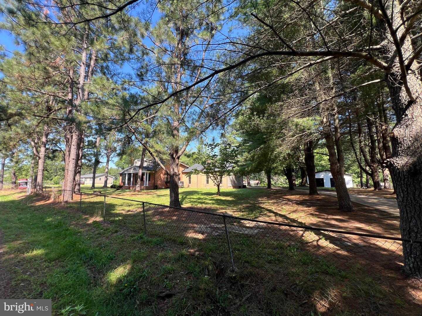 9872 RED HILL RD, SPOTSYLVANIA, Virginia 22553, 4 Bedrooms Bedrooms, ,3 BathroomsBathrooms,Residential,For sale,9872 RED HILL RD,VASP2034028 MLS # VASP2034028