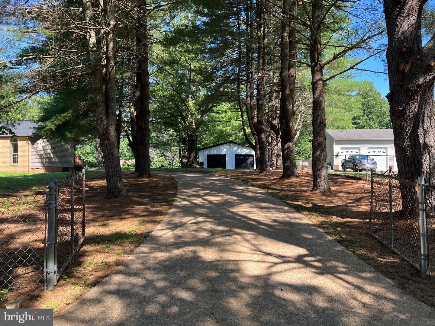 9872 RED HILL RD, SPOTSYLVANIA, Virginia 22553, 4 Bedrooms Bedrooms, ,3 BathroomsBathrooms,Residential,For sale,9872 RED HILL RD,VASP2034028 MLS # VASP2034028