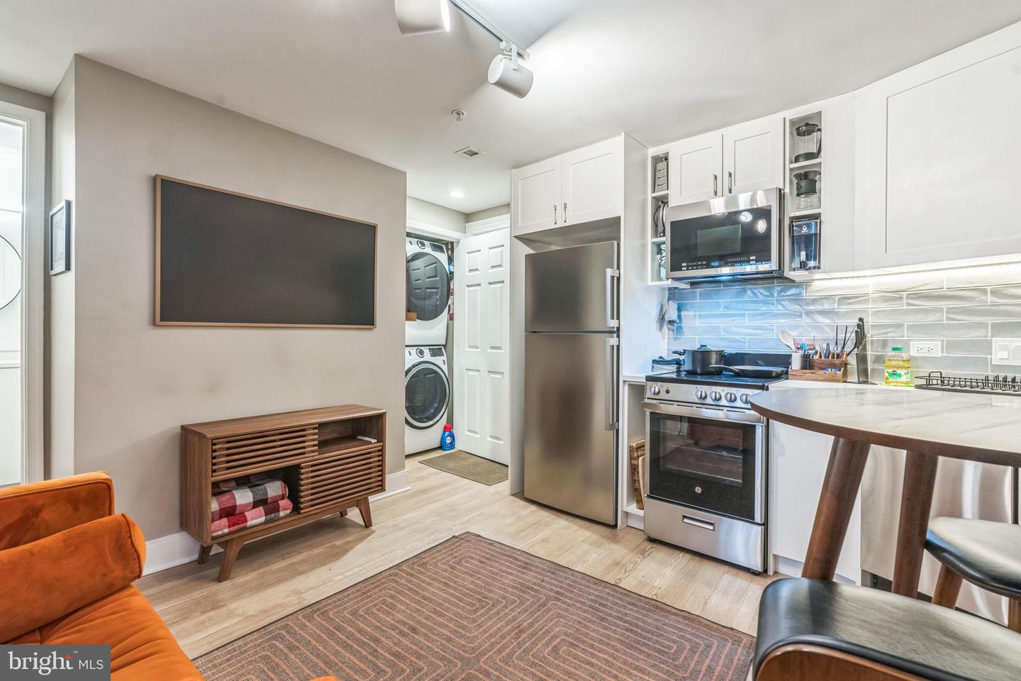 459 MASSACHUSETTS AVE NW #B1, WASHINGTON, District Of Columbia 20001, 1 Bedroom Bedrooms, ,1 BathroomBathrooms,Residential,For sale,459 MASSACHUSETTS AVE NW #B1,DCDC2206416 MLS # DCDC2206416