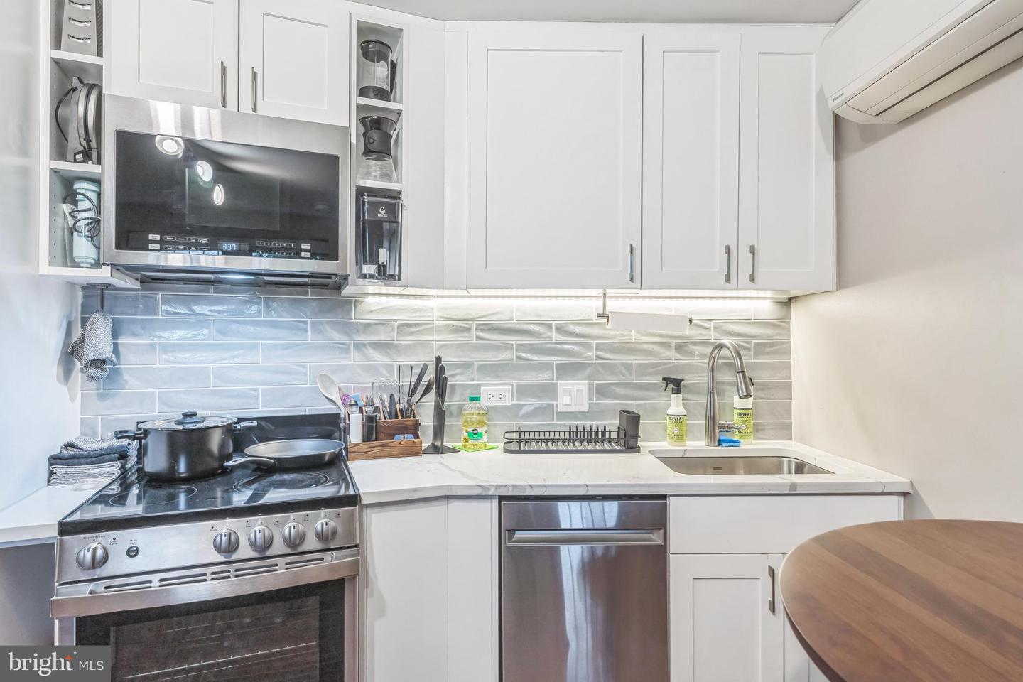 459 MASSACHUSETTS AVE NW #B1, WASHINGTON, District Of Columbia 20001, 1 Bedroom Bedrooms, ,1 BathroomBathrooms,Residential,For sale,459 MASSACHUSETTS AVE NW #B1,DCDC2206416 MLS # DCDC2206416