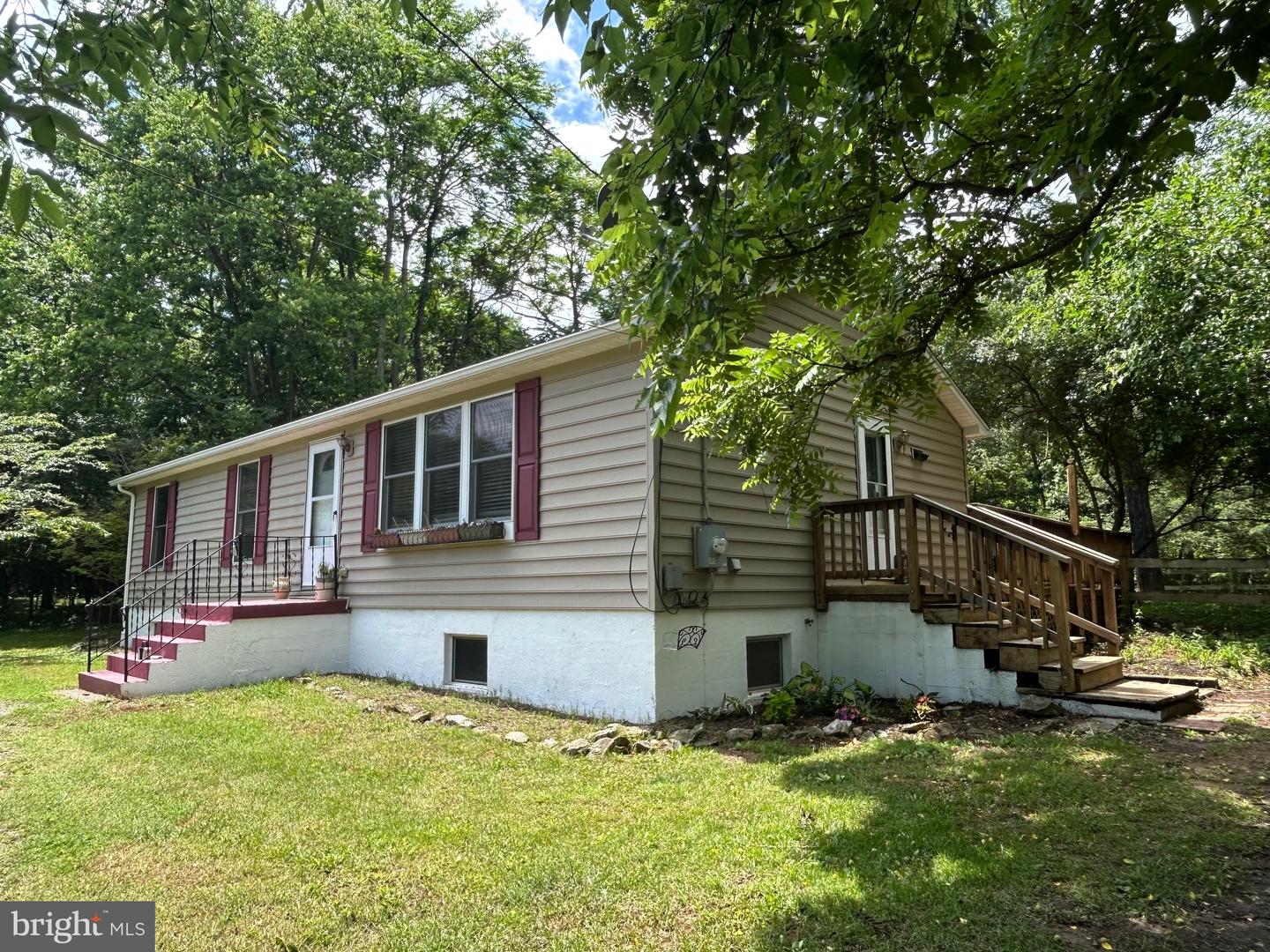 513 RUSSELL RD, BERRYVILLE, Virginia 22611, 3 Bedrooms Bedrooms, ,1 BathroomBathrooms,Residential,For sale,513 RUSSELL RD,VACL2003858 MLS # VACL2003858