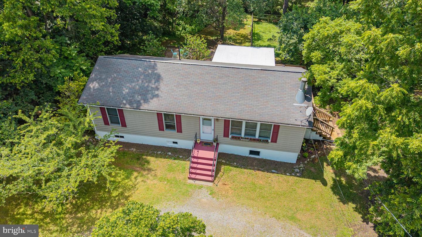 513 RUSSELL RD, BERRYVILLE, Virginia 22611, 3 Bedrooms Bedrooms, ,1 BathroomBathrooms,Residential,For sale,513 RUSSELL RD,VACL2003858 MLS # VACL2003858