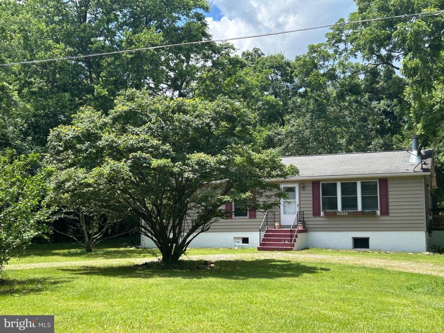 513 RUSSELL RD, BERRYVILLE, Virginia 22611, 3 Bedrooms Bedrooms, ,1 BathroomBathrooms,Residential,For sale,513 RUSSELL RD,VACL2003858 MLS # VACL2003858