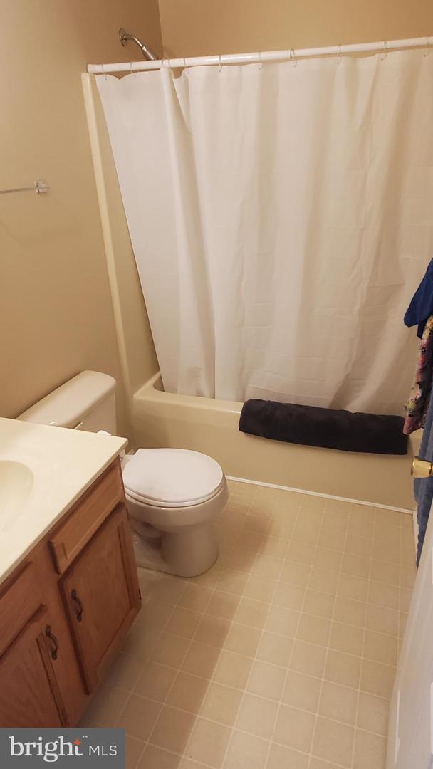 1288-D10 OX RD, WOODSTOCK, Virginia 22664, 2 Bedrooms Bedrooms, ,2 BathroomsBathrooms,Residential,For sale,1288-D10 OX RD,VASH2011764 MLS # VASH2011764