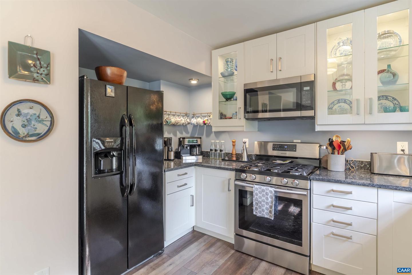 220 BUTTERCUP LN, CHARLOTTESVILLE, Virginia 22902, 4 Bedrooms Bedrooms, ,3 BathroomsBathrooms,Residential,For sale,220 BUTTERCUP LN,666004 MLS # 666004