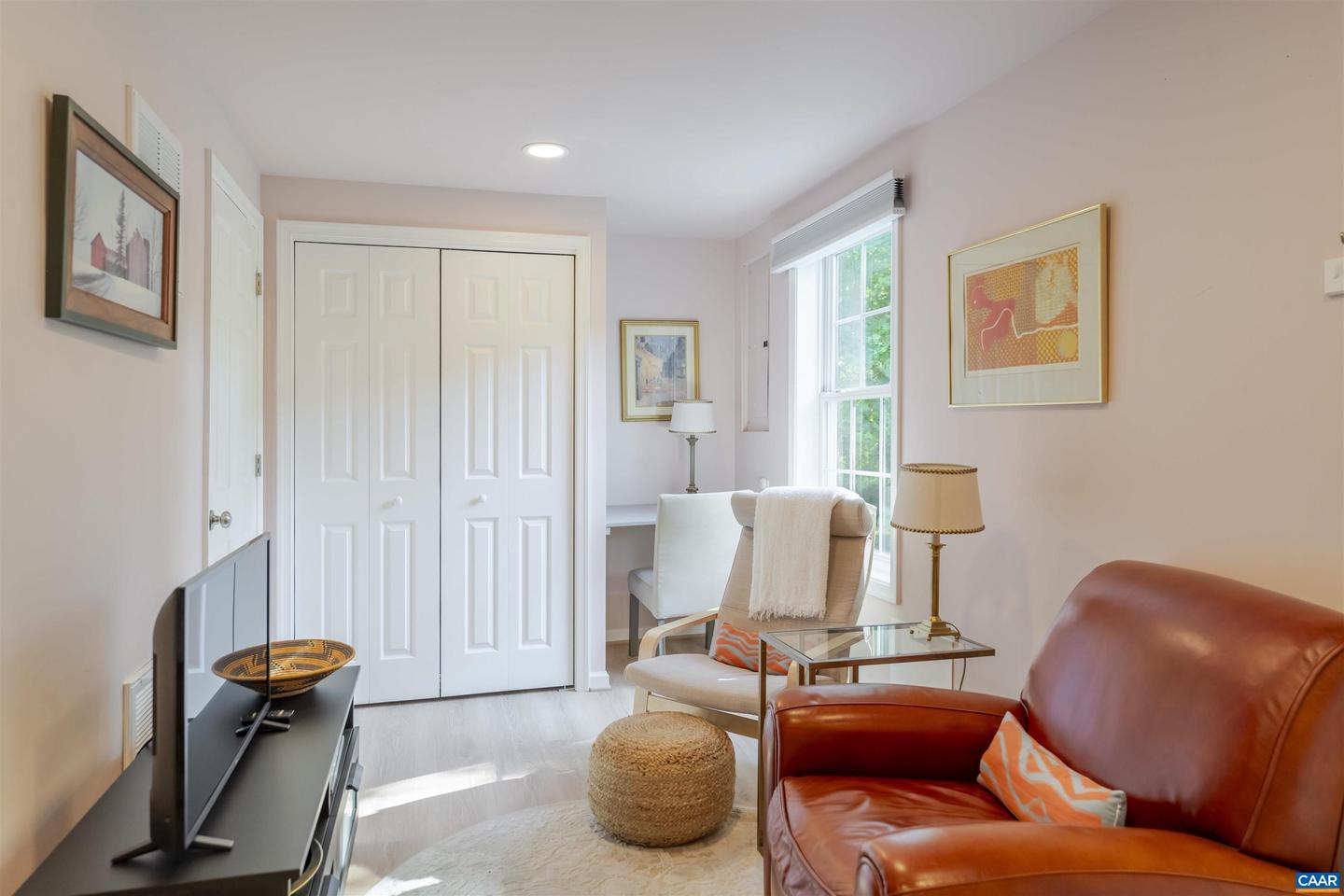 220 BUTTERCUP LN, CHARLOTTESVILLE, Virginia 22902, 4 Bedrooms Bedrooms, ,3 BathroomsBathrooms,Residential,For sale,220 BUTTERCUP LN,666004 MLS # 666004