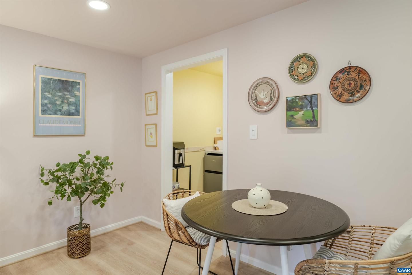 220 BUTTERCUP LN, CHARLOTTESVILLE, Virginia 22902, 4 Bedrooms Bedrooms, ,3 BathroomsBathrooms,Residential,For sale,220 BUTTERCUP LN,666004 MLS # 666004