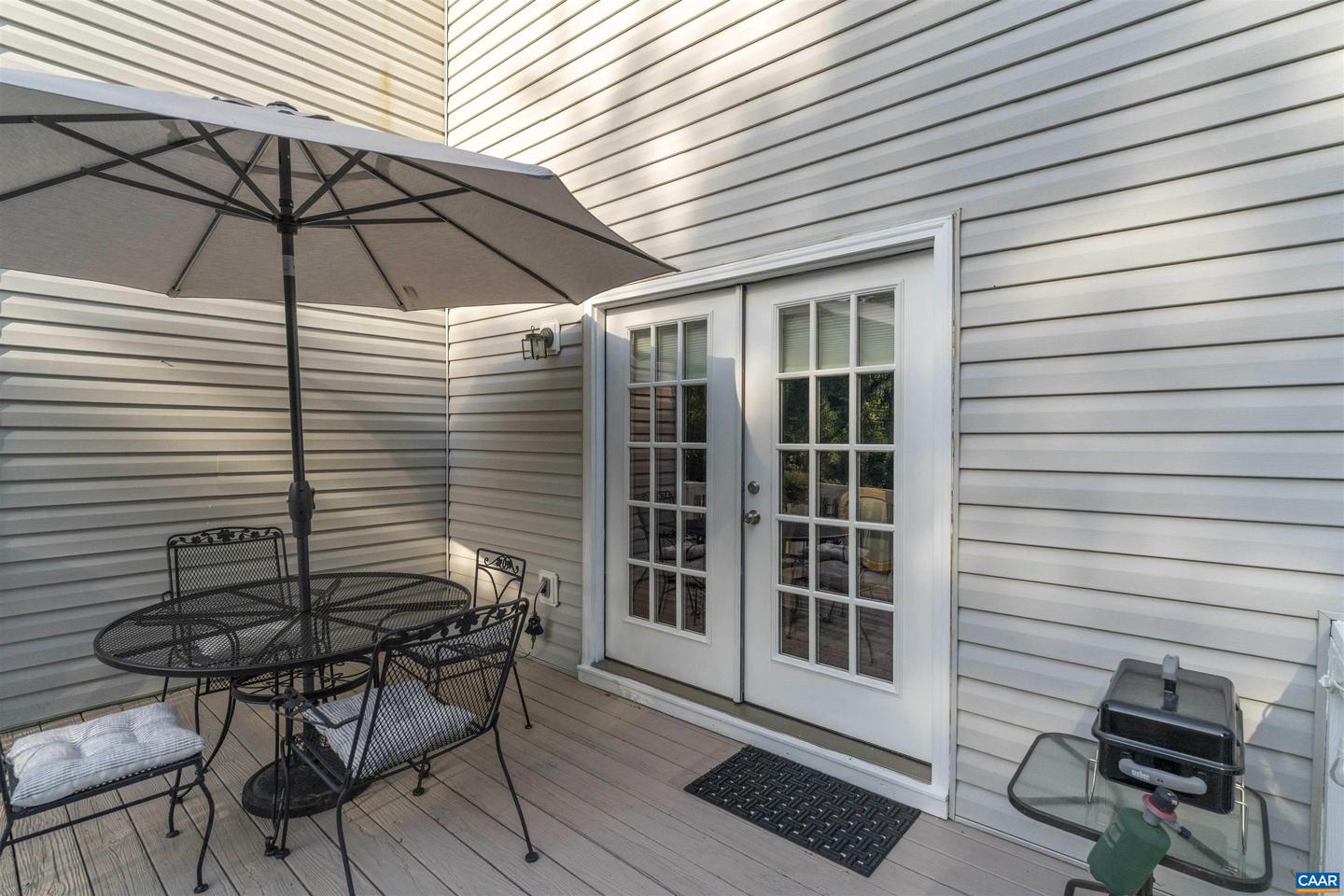 220 BUTTERCUP LN, CHARLOTTESVILLE, Virginia 22902, 4 Bedrooms Bedrooms, ,3 BathroomsBathrooms,Residential,For sale,220 BUTTERCUP LN,666004 MLS # 666004