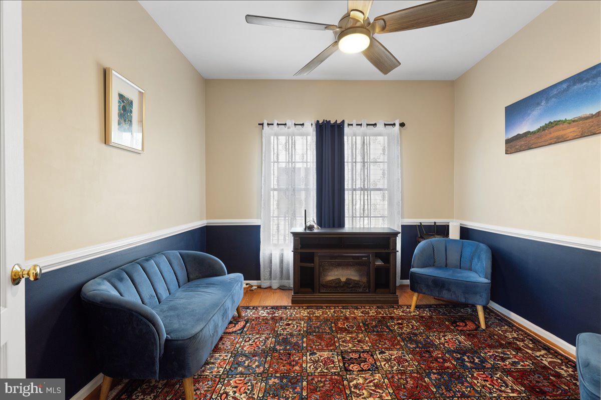 43089 FINDERS LN, CHANTILLY, Virginia 20152, 7 Bedrooms Bedrooms, ,3 BathroomsBathrooms,Residential,For sale,43089 FINDERS LN,VALO2100332 MLS # VALO2100332