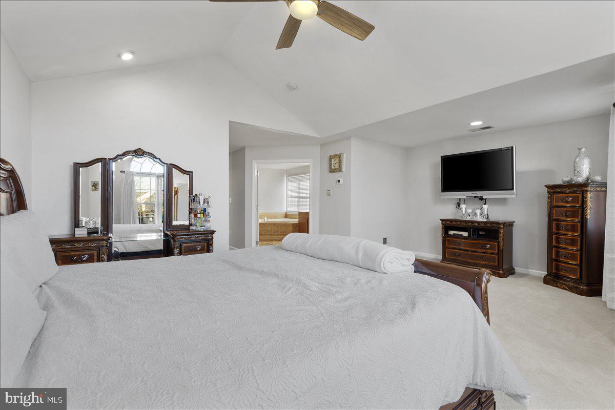 43089 FINDERS LN, CHANTILLY, Virginia 20152, 7 Bedrooms Bedrooms, ,3 BathroomsBathrooms,Residential,For sale,43089 FINDERS LN,VALO2100332 MLS # VALO2100332