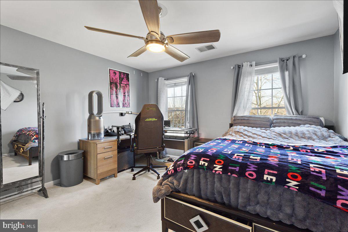 43089 FINDERS LN, CHANTILLY, Virginia 20152, 7 Bedrooms Bedrooms, ,3 BathroomsBathrooms,Residential,For sale,43089 FINDERS LN,VALO2100332 MLS # VALO2100332