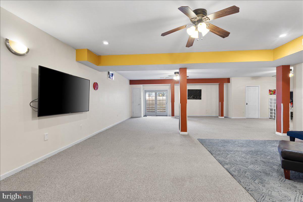 43089 FINDERS LN, CHANTILLY, Virginia 20152, 7 Bedrooms Bedrooms, ,3 BathroomsBathrooms,Residential,For sale,43089 FINDERS LN,VALO2100332 MLS # VALO2100332