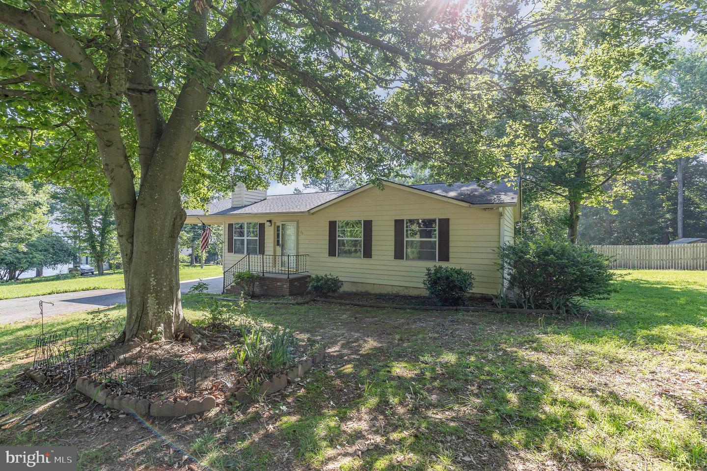23 AMERICAN DR, MONTROSS, Virginia 22520, 3 Bedrooms Bedrooms, ,1 BathroomBathrooms,Residential,For sale,23 AMERICAN DR,VAWE2009192 MLS # VAWE2009192
