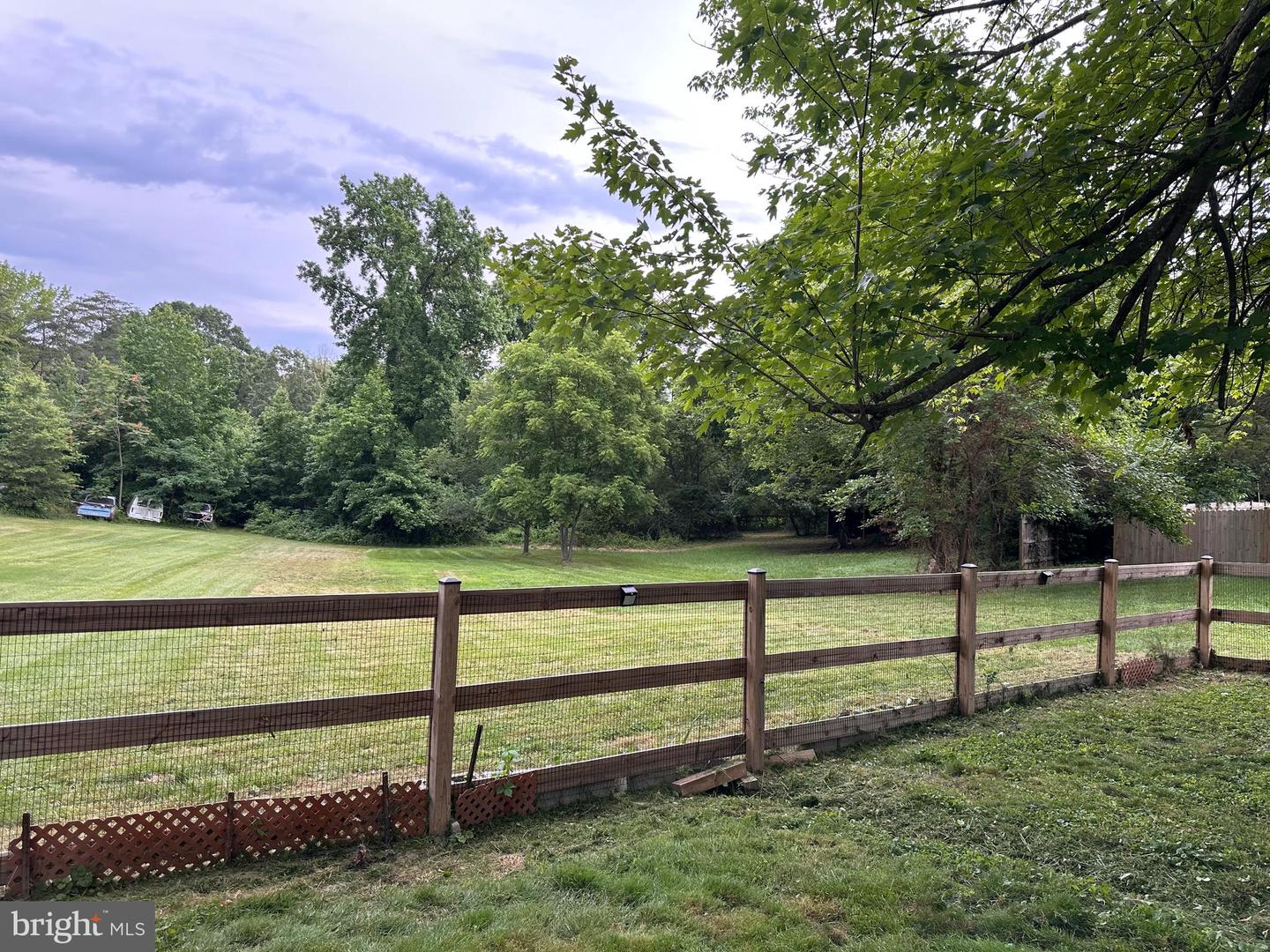 410 TRUSLOW RD, FREDERICKSBURG, Virginia 22405, 2 Bedrooms Bedrooms, ,1 BathroomBathrooms,Residential,For sale,410 TRUSLOW RD,VAST2040152 MLS # VAST2040152