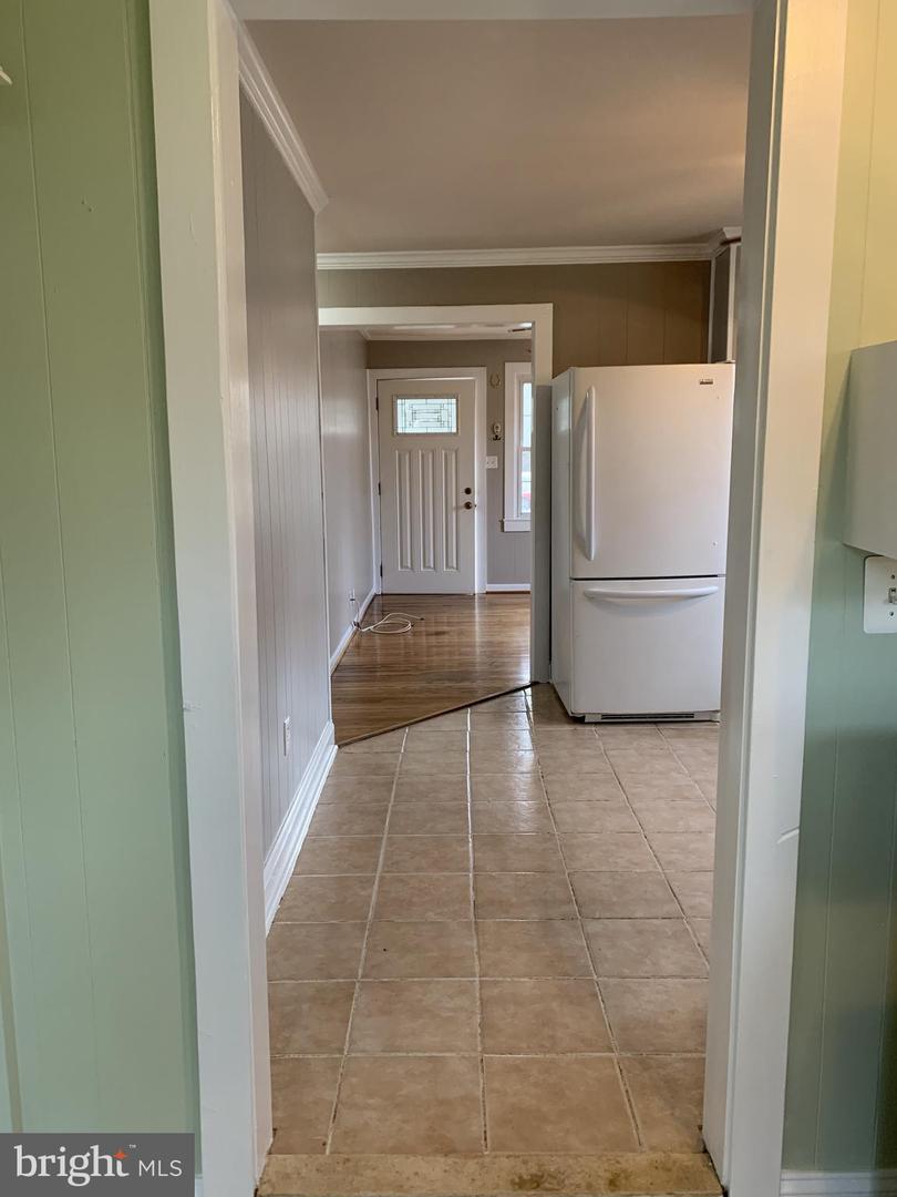 410 TRUSLOW RD, FREDERICKSBURG, Virginia 22405, 2 Bedrooms Bedrooms, ,1 BathroomBathrooms,Residential,For sale,410 TRUSLOW RD,VAST2040152 MLS # VAST2040152