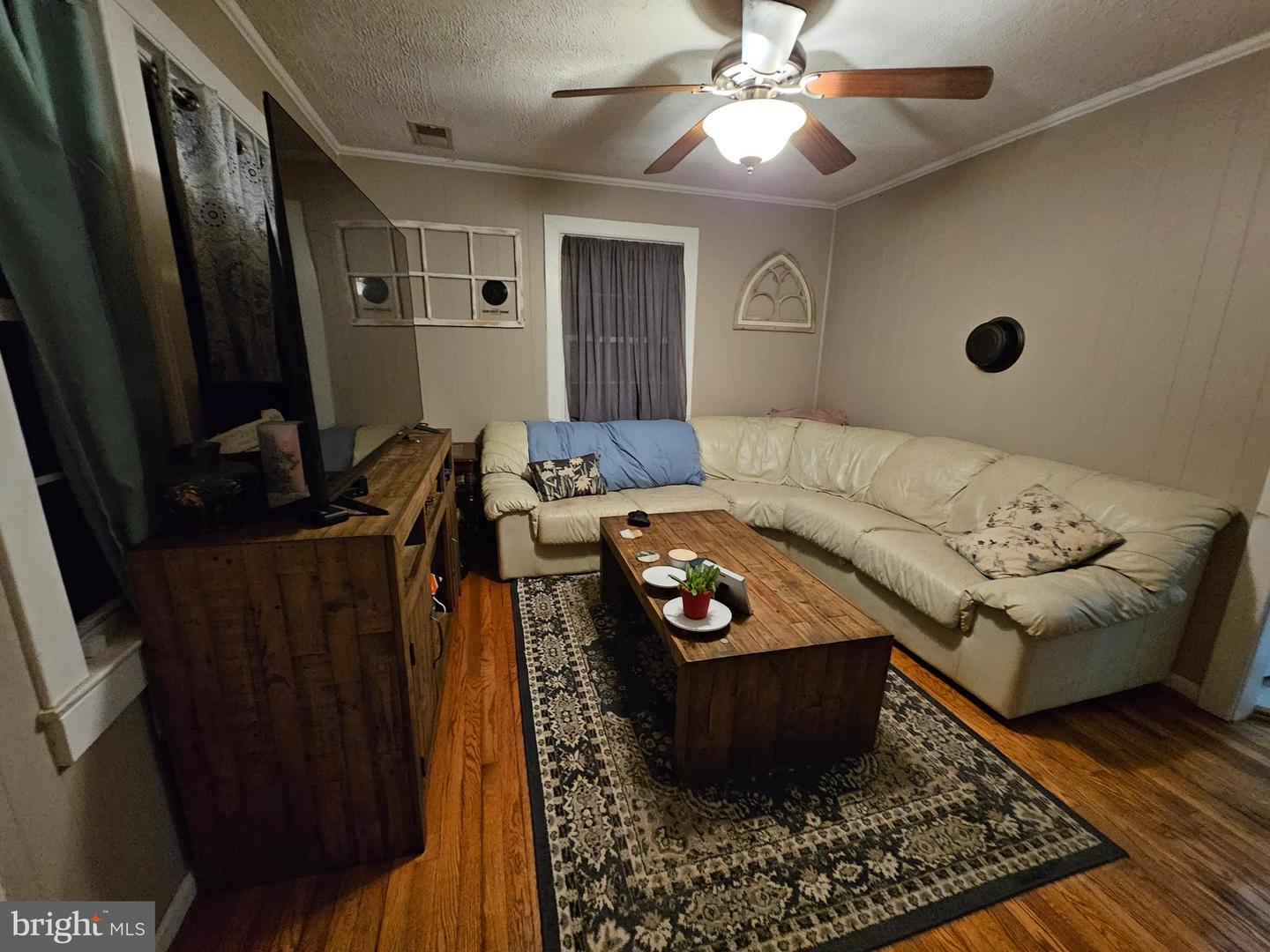410 TRUSLOW RD, FREDERICKSBURG, Virginia 22405, 2 Bedrooms Bedrooms, ,1 BathroomBathrooms,Residential,For sale,410 TRUSLOW RD,VAST2040152 MLS # VAST2040152
