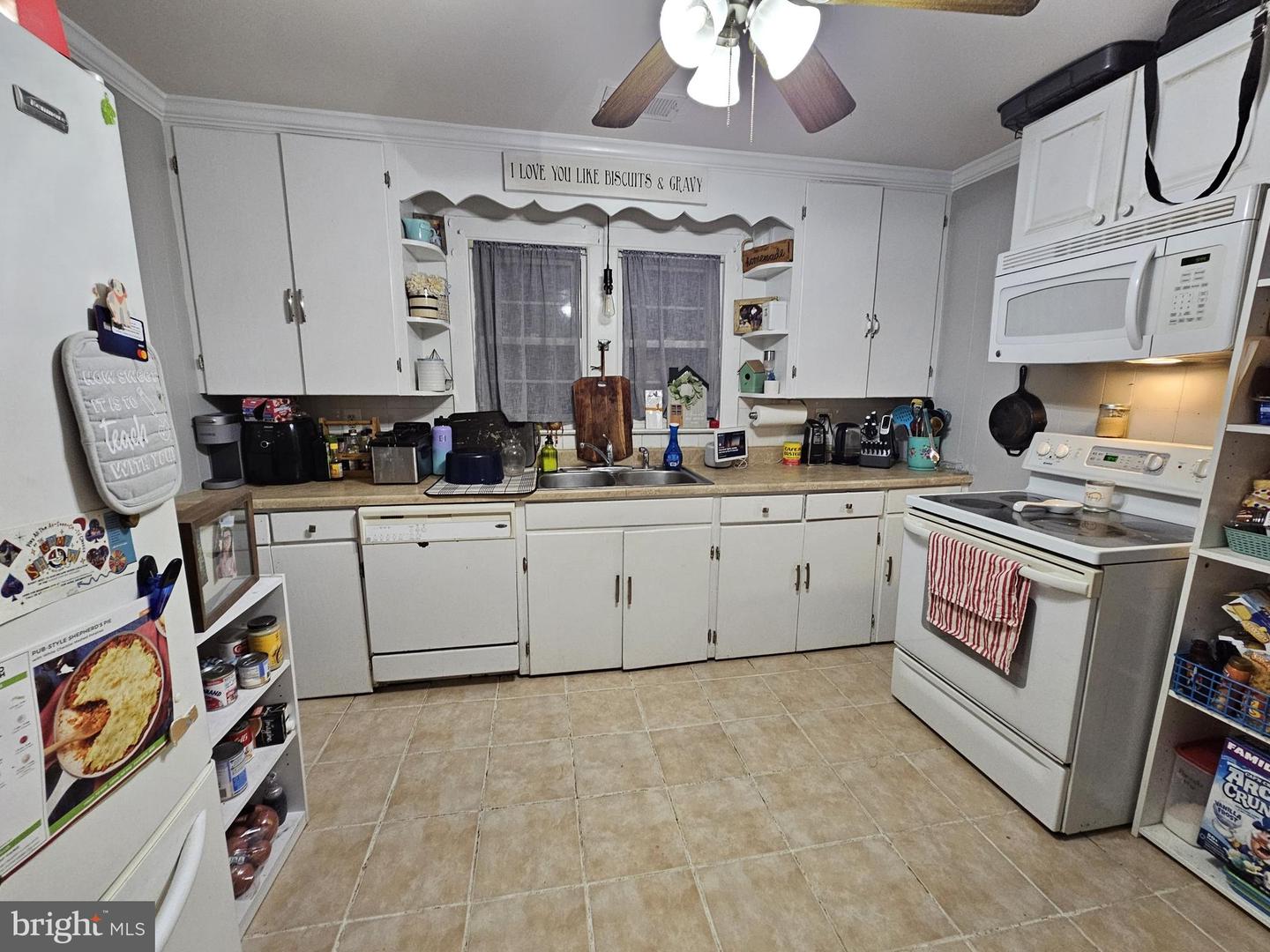 410 TRUSLOW RD, FREDERICKSBURG, Virginia 22405, 2 Bedrooms Bedrooms, ,1 BathroomBathrooms,Residential,For sale,410 TRUSLOW RD,VAST2040152 MLS # VAST2040152