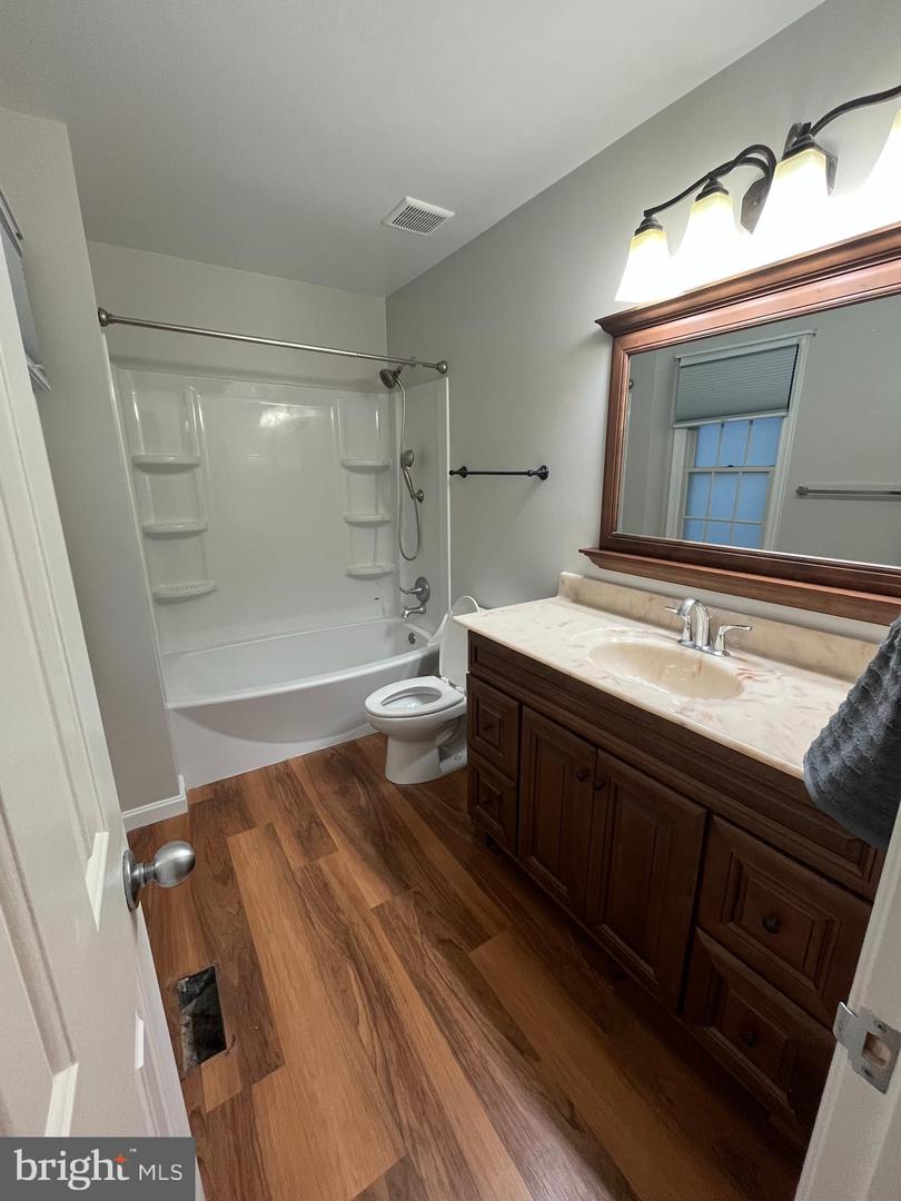 208 W PARK DR, STAFFORD, Virginia 22554, 3 Bedrooms Bedrooms, ,2 BathroomsBathrooms,Residential,For sale,208 W PARK DR,VAST2040200 MLS # VAST2040200