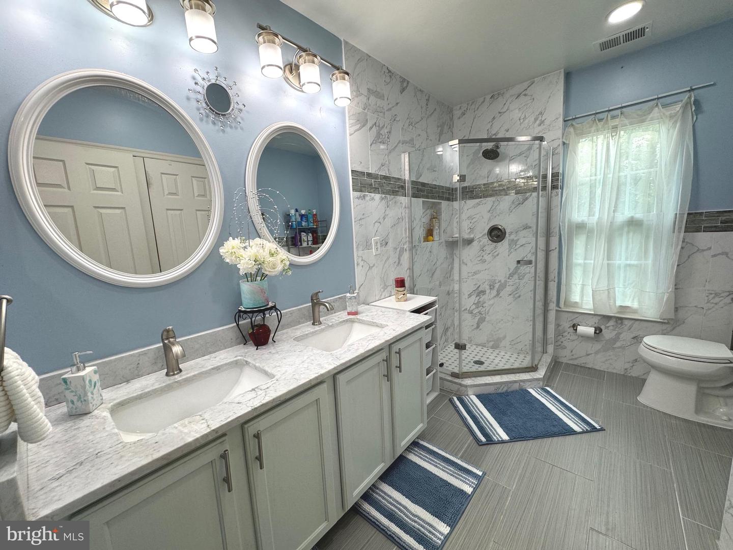 9218 GREENSHIRE DR, MANASSAS PARK, Virginia 20111, 5 Bedrooms Bedrooms, ,3 BathroomsBathrooms,Residential,For sale,9218 GREENSHIRE DR,VAMP2003134 MLS # VAMP2003134