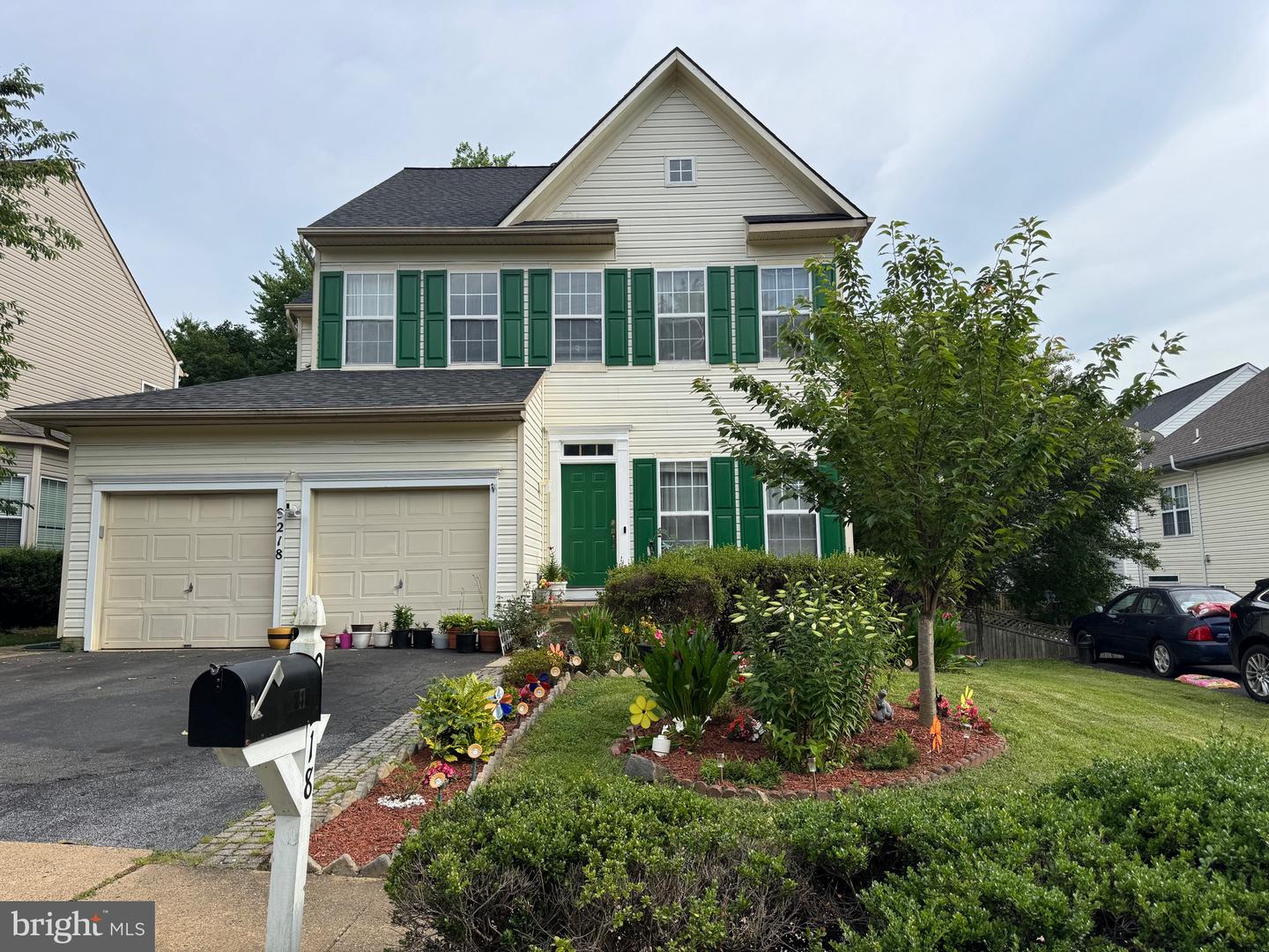 9218 GREENSHIRE DR, MANASSAS PARK, Virginia 20111, 5 Bedrooms Bedrooms, ,3 BathroomsBathrooms,Residential,For sale,9218 GREENSHIRE DR,VAMP2003134 MLS # VAMP2003134