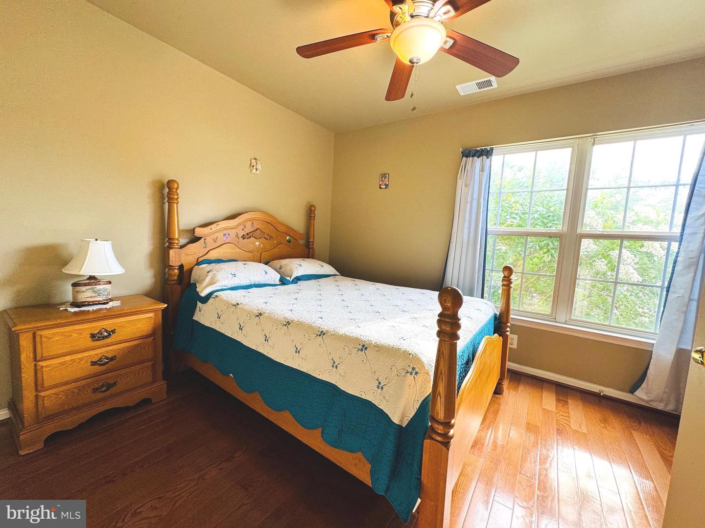 9218 GREENSHIRE DR, MANASSAS PARK, Virginia 20111, 5 Bedrooms Bedrooms, ,3 BathroomsBathrooms,Residential,For sale,9218 GREENSHIRE DR,VAMP2003134 MLS # VAMP2003134