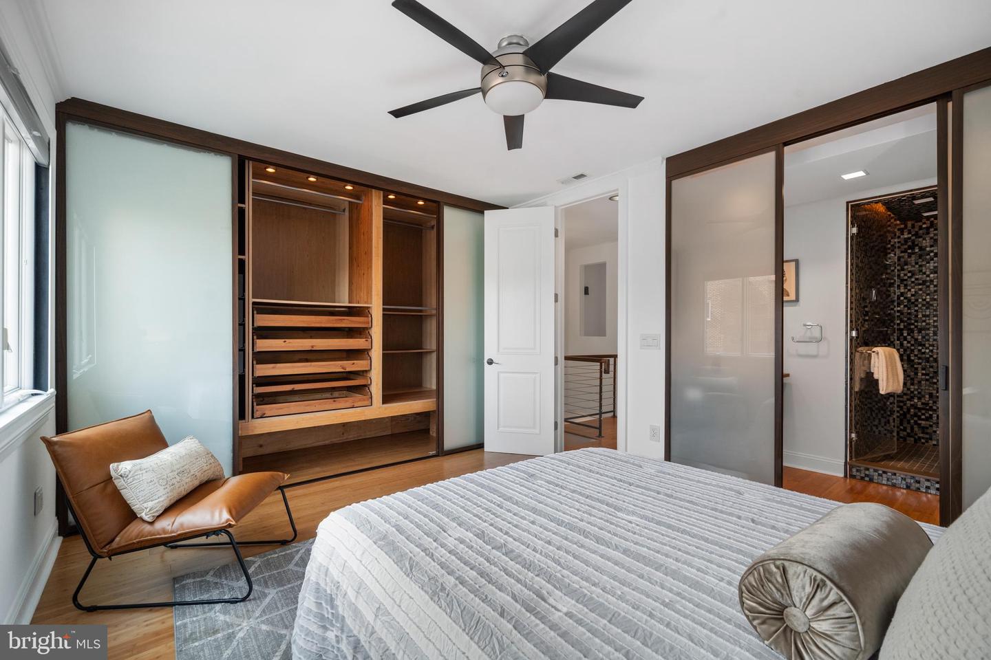 1625 Q ST NW #203, WASHINGTON, District Of Columbia 20009, 2 Bedrooms Bedrooms, ,2 BathroomsBathrooms,Residential,For sale,1625 Q ST NW #203,DCDC2207594 MLS # DCDC2207594