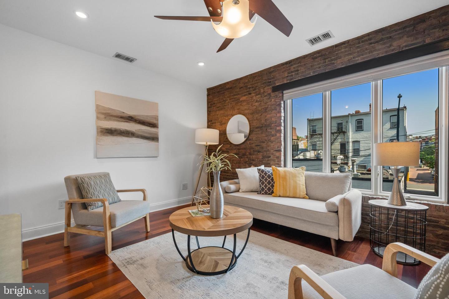 1625 Q ST NW #203, WASHINGTON, District Of Columbia 20009, 2 Bedrooms Bedrooms, ,2 BathroomsBathrooms,Residential,For sale,1625 Q ST NW #203,DCDC2207594 MLS # DCDC2207594
