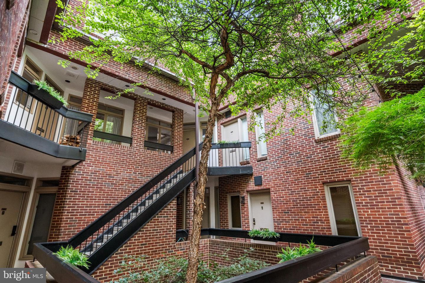 1625 Q ST NW #203, WASHINGTON, District Of Columbia 20009, 2 Bedrooms Bedrooms, ,2 BathroomsBathrooms,Residential,For sale,1625 Q ST NW #203,DCDC2207594 MLS # DCDC2207594