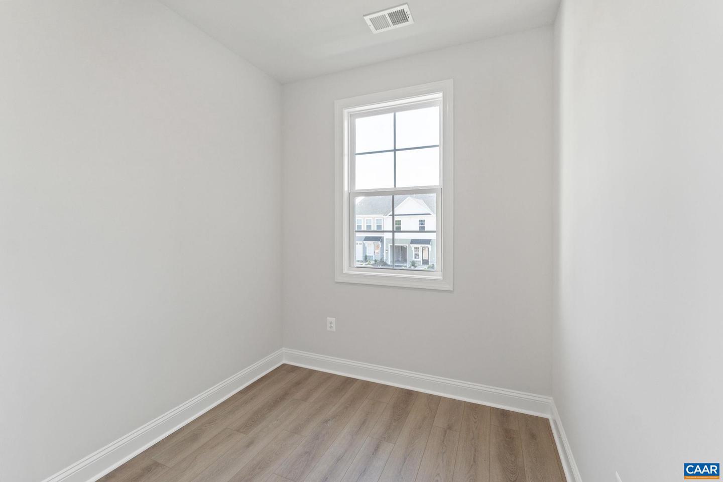 209 SPRINGDALE RD, WAYNESBORO, Virginia 22980, 3 Bedrooms Bedrooms, ,2 BathroomsBathrooms,Residential,For sale,209 SPRINGDALE RD,666088 MLS # 666088