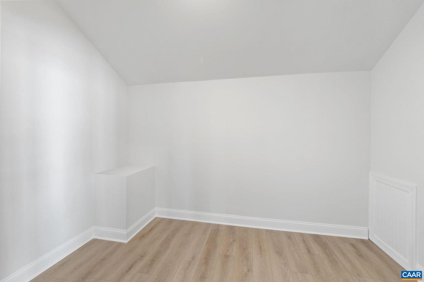 209 SPRINGDALE RD, WAYNESBORO, Virginia 22980, 3 Bedrooms Bedrooms, ,2 BathroomsBathrooms,Residential,For sale,209 SPRINGDALE RD,666088 MLS # 666088