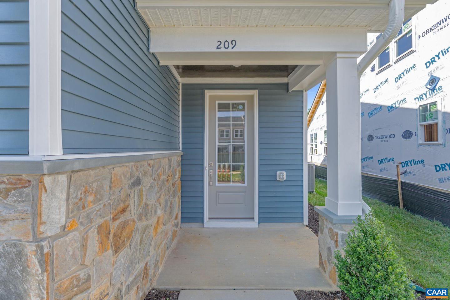 209 SPRINGDALE RD, WAYNESBORO, Virginia 22980, 3 Bedrooms Bedrooms, ,2 BathroomsBathrooms,Residential,For sale,209 SPRINGDALE RD,666088 MLS # 666088