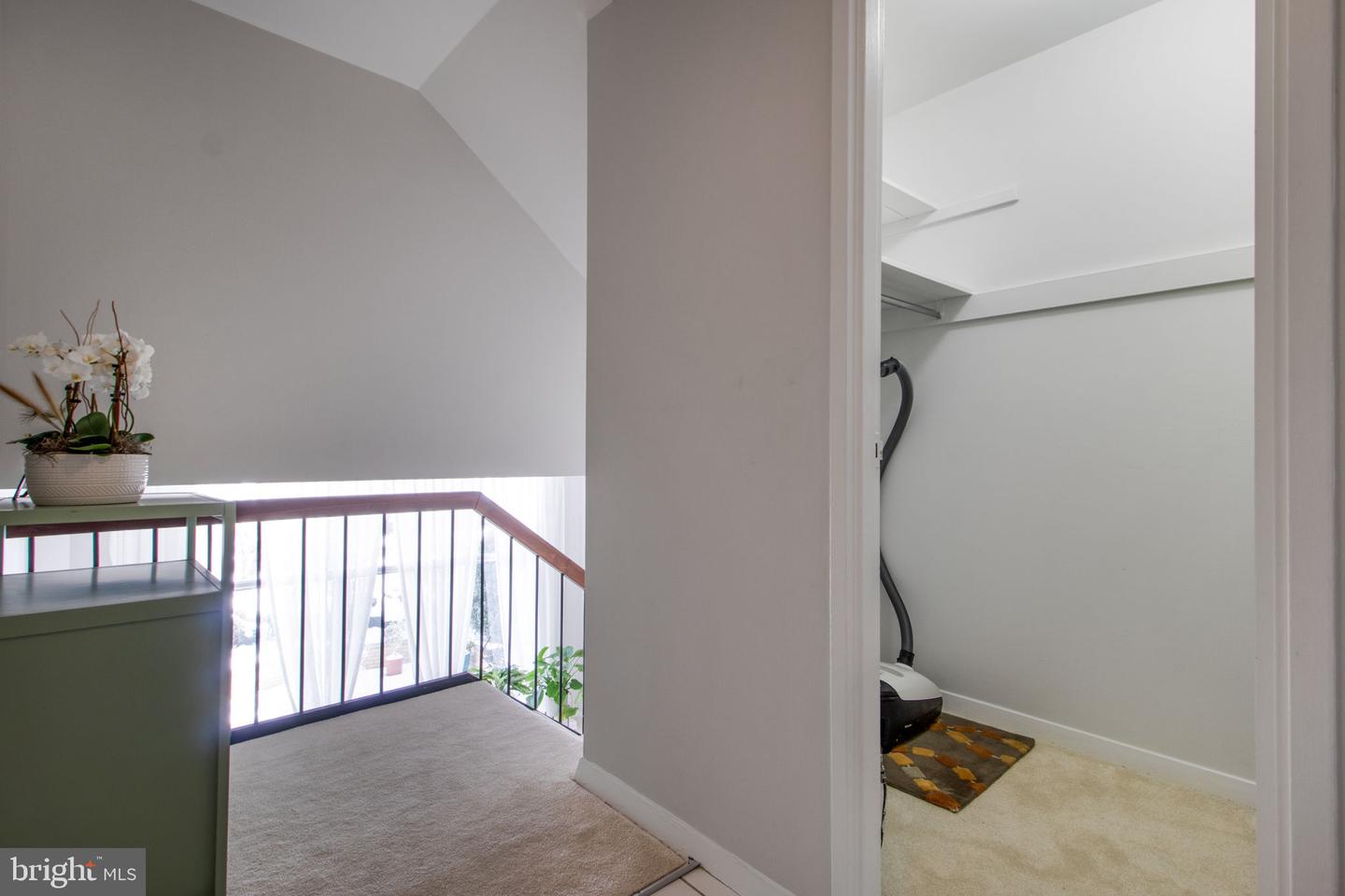 1200 N NASH ST #232, ARLINGTON, Virginia 22209, 1 Bedroom Bedrooms, ,1 BathroomBathrooms,Residential,For sale,1200 N NASH ST #232,VAAR2052464 MLS # VAAR2052464