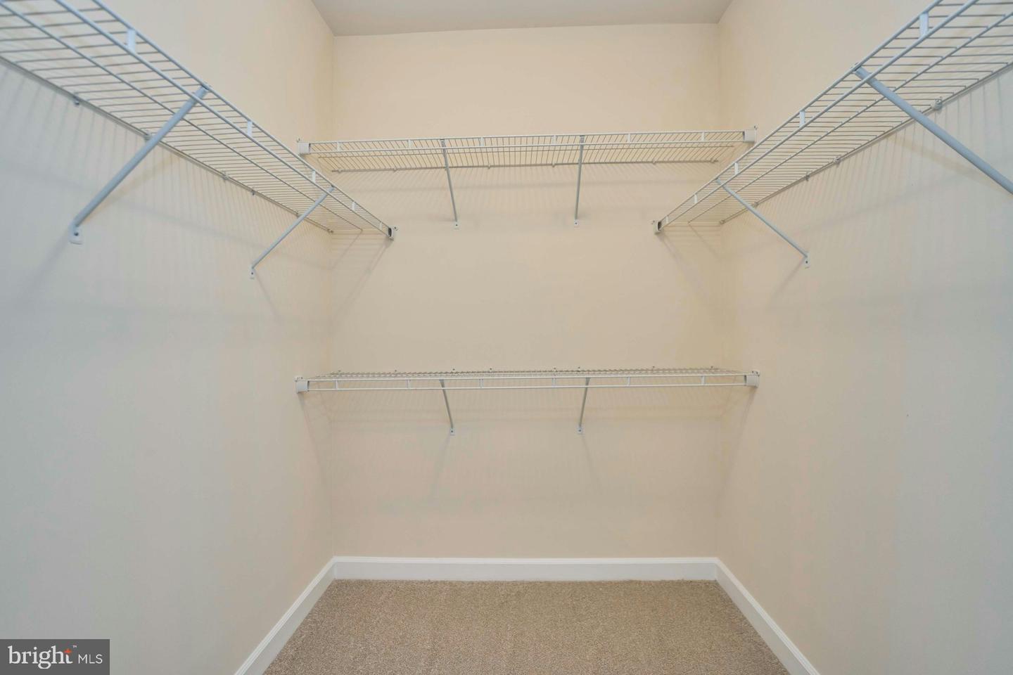 7916 CULLODEN CREST LN, GAINESVILLE, Virginia 20155, 4 Bedrooms Bedrooms, ,3 BathroomsBathrooms,Residential,For sale,7916 CULLODEN CREST LN,VAPW2087534 MLS # VAPW2087534