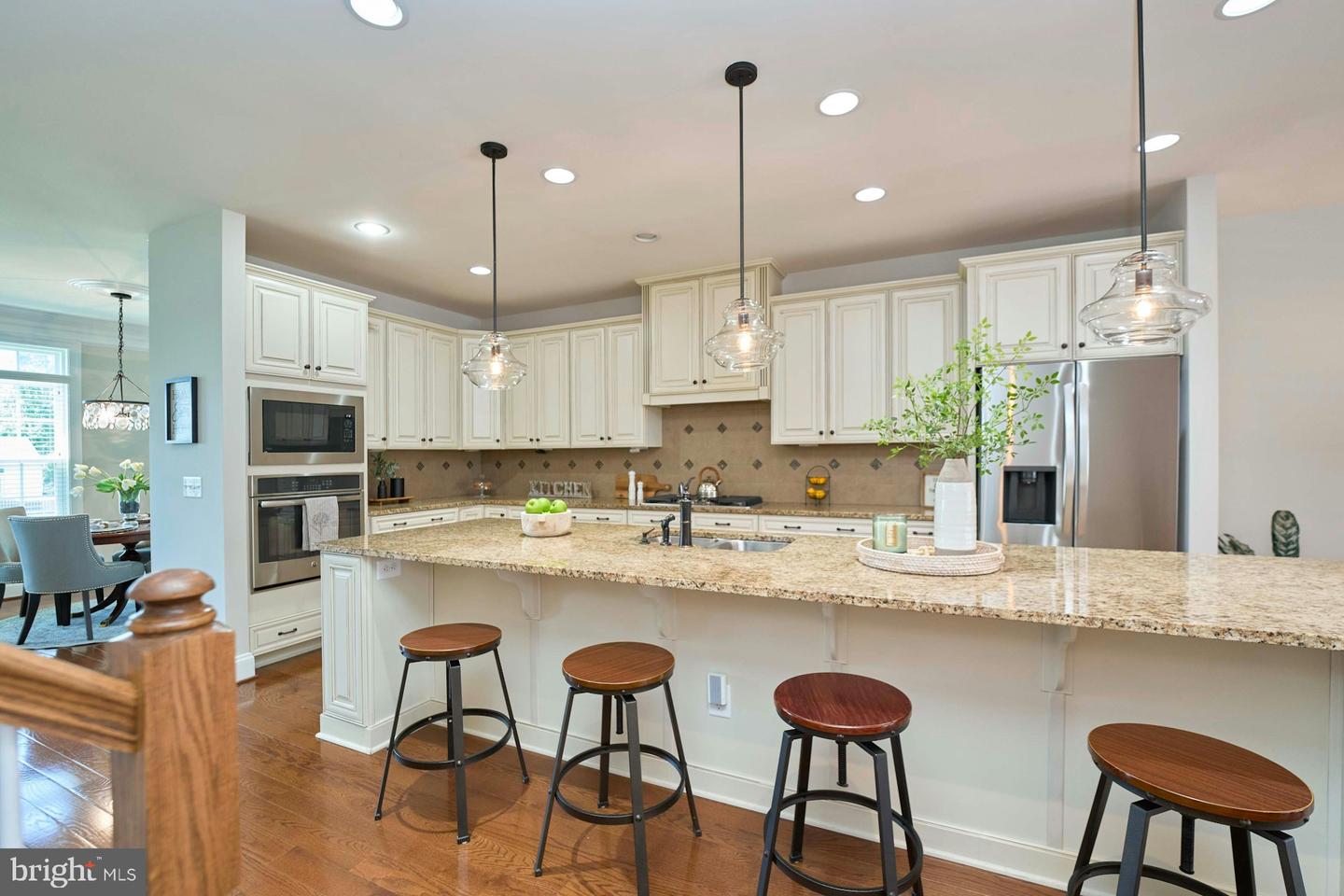 7916 CULLODEN CREST LN, GAINESVILLE, Virginia 20155, 4 Bedrooms Bedrooms, ,3 BathroomsBathrooms,Residential,For sale,7916 CULLODEN CREST LN,VAPW2087534 MLS # VAPW2087534
