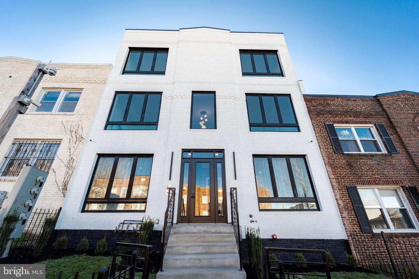 1215 HOLBROOK TER NE #1, WASHINGTON, District Of Columbia 20002, 3 Bedrooms Bedrooms, ,3 BathroomsBathrooms,Residential,For sale,1215 HOLBROOK TER NE #1,DCDC2185372 MLS # DCDC2185372