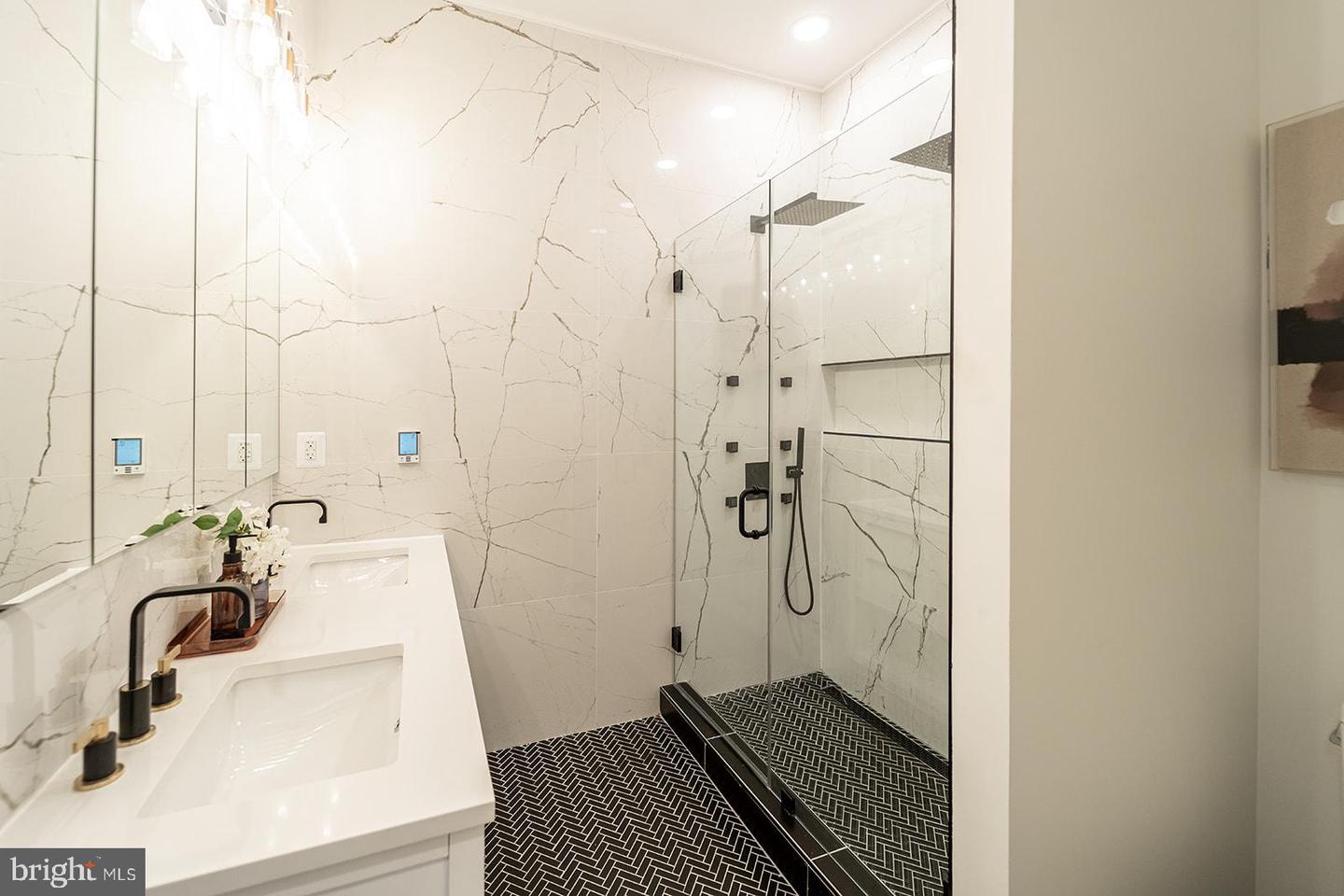 1215 HOLBROOK TER NE #1, WASHINGTON, District Of Columbia 20002, 3 Bedrooms Bedrooms, ,3 BathroomsBathrooms,Residential,For sale,1215 HOLBROOK TER NE #1,DCDC2185372 MLS # DCDC2185372