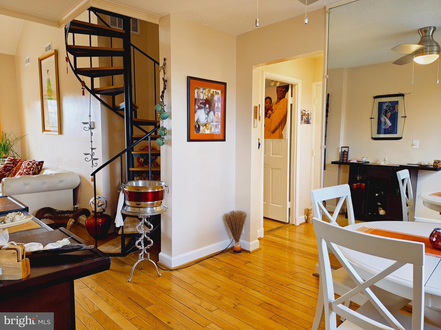 3432 S WAKEFIELD ST #B1, ARLINGTON, Virginia 22206, 1 Bedroom Bedrooms, ,1 BathroomBathrooms,Residential,For sale,3432 S WAKEFIELD ST #B1,VAAR2054050 MLS # VAAR2054050