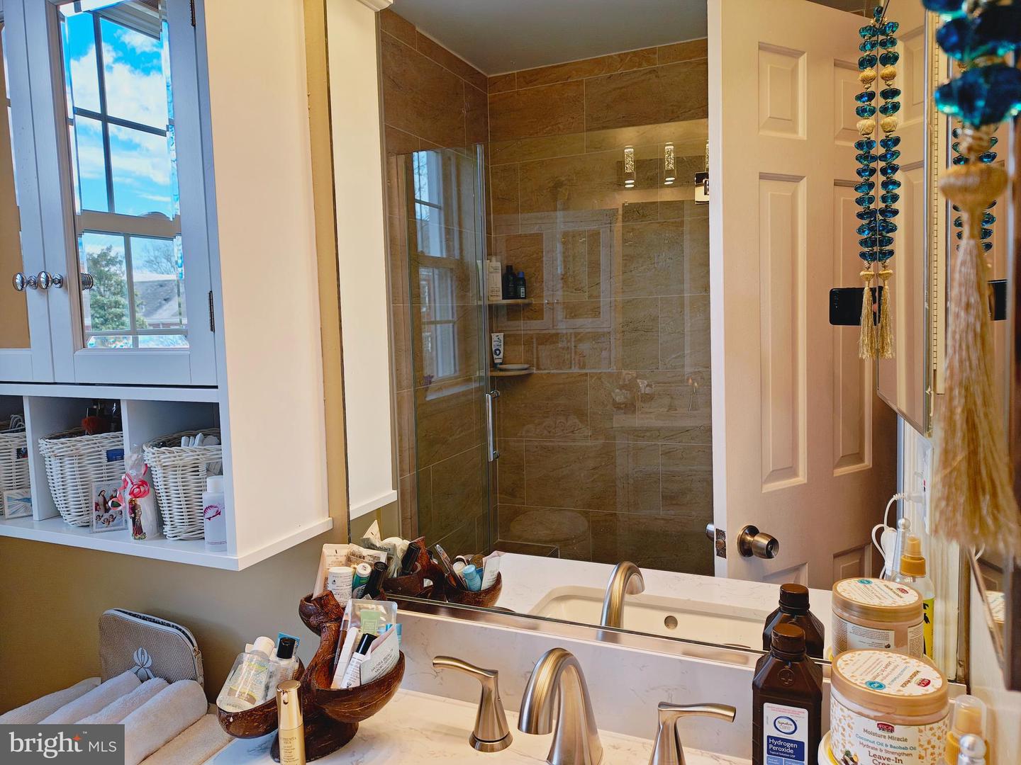 3432 S WAKEFIELD ST #B1, ARLINGTON, Virginia 22206, 1 Bedroom Bedrooms, ,1 BathroomBathrooms,Residential,For sale,3432 S WAKEFIELD ST #B1,VAAR2054050 MLS # VAAR2054050