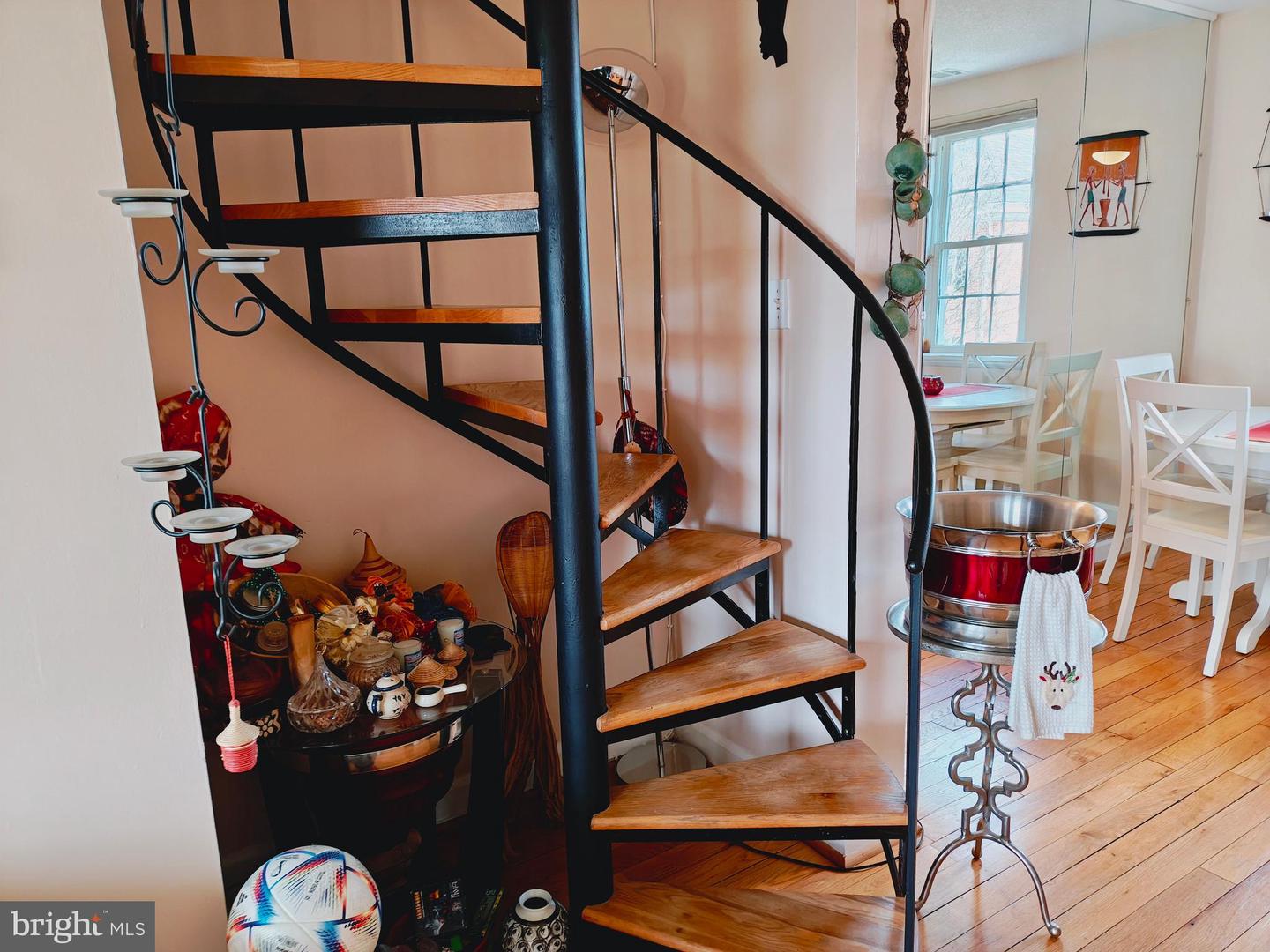 3432 S WAKEFIELD ST #B1, ARLINGTON, Virginia 22206, 1 Bedroom Bedrooms, ,1 BathroomBathrooms,Residential,For sale,3432 S WAKEFIELD ST #B1,VAAR2054050 MLS # VAAR2054050