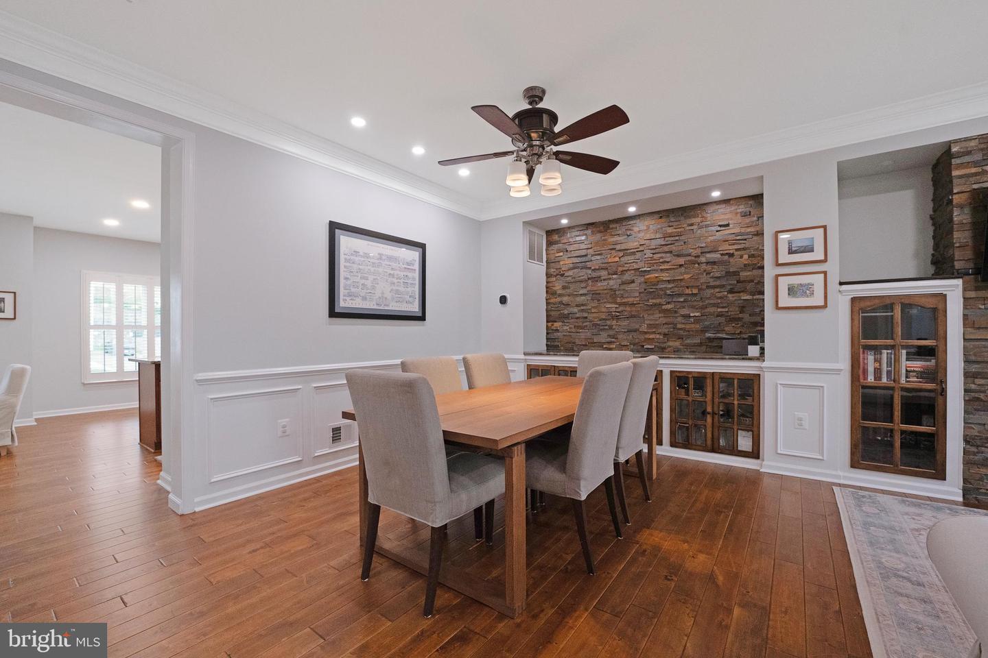 100 WASHINGTON ST, OCCOQUAN, Virginia 22125, 4 Bedrooms Bedrooms, ,3 BathroomsBathrooms,Residential,For sale,100 WASHINGTON ST,VAPW2089992 MLS # VAPW2089992