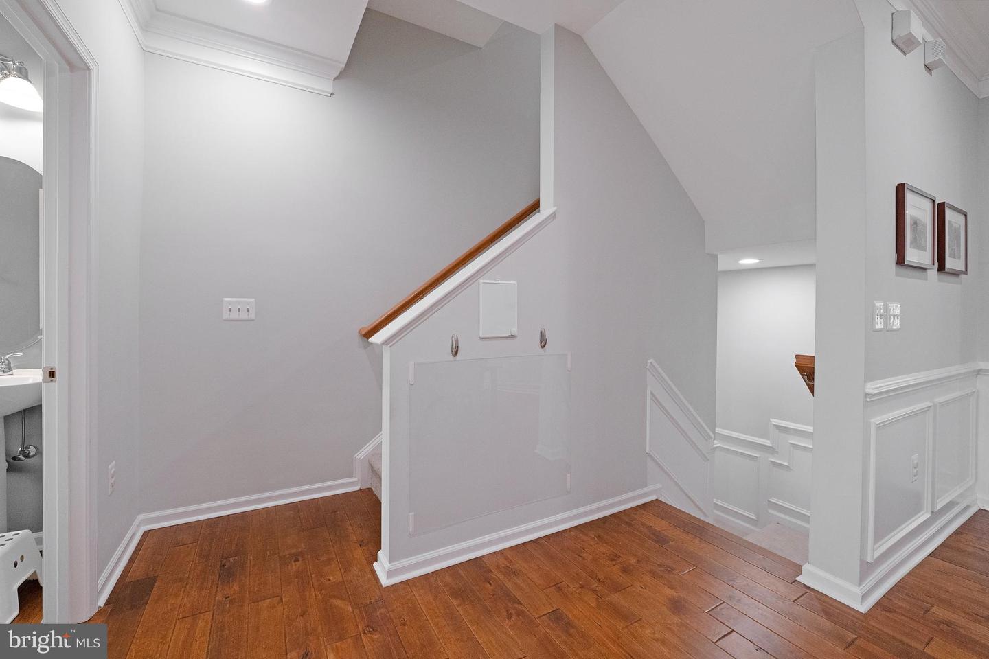 100 WASHINGTON ST, OCCOQUAN, Virginia 22125, 4 Bedrooms Bedrooms, ,3 BathroomsBathrooms,Residential,For sale,100 WASHINGTON ST,VAPW2089992 MLS # VAPW2089992