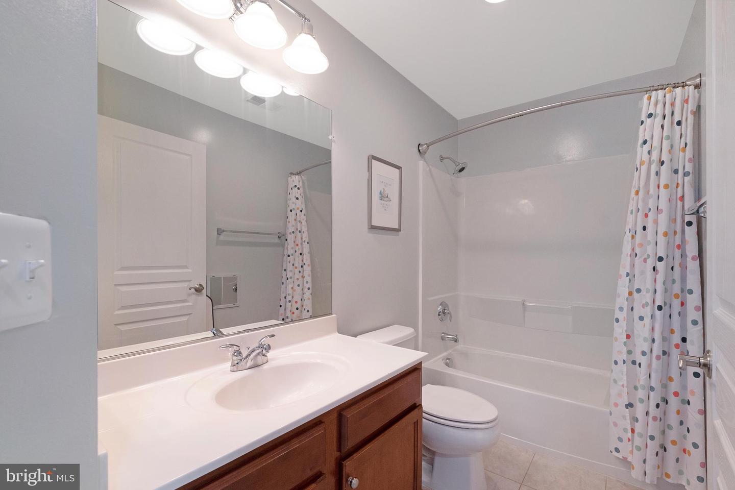 100 WASHINGTON ST, OCCOQUAN, Virginia 22125, 4 Bedrooms Bedrooms, ,3 BathroomsBathrooms,Residential,For sale,100 WASHINGTON ST,VAPW2089992 MLS # VAPW2089992