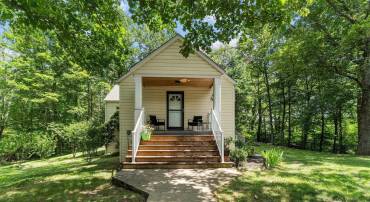 1376 WYATT MOUNTAIN RD, DYKE, Virginia 22935, 4 Bedrooms Bedrooms, ,4 BathroomsBathrooms,Residential,For sale,1376 WYATT MOUNTAIN RD,662920 MLS # 662920