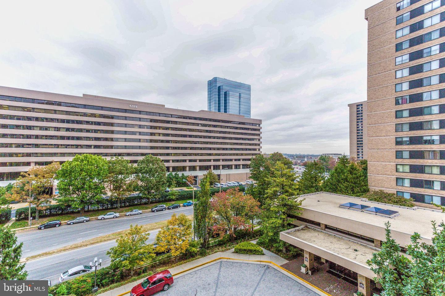 3709 S GEORGE MASON DR #1106 E, FALLS CHURCH, Virginia 22041, 3 Bedrooms Bedrooms, ,2 BathroomsBathrooms,Residential,For sale,3709 S GEORGE MASON DR #1106 E,VAFX2233192 MLS # VAFX2233192