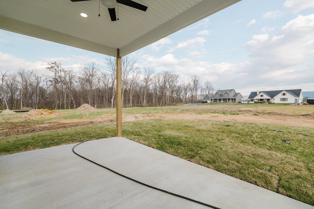 10270 DALMATIAN DR, MCGAHEYSVILLE, Virginia 22840, 3 Bedrooms Bedrooms, ,2 BathroomsBathrooms,Residential,10270 DALMATIAN DR,661104 MLS # 661104