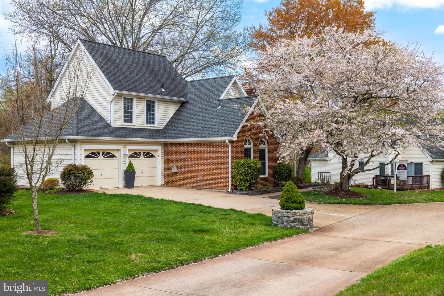 3224 KINROSS CIR, HERNDON, Virginia 20171, 4 Bedrooms Bedrooms, ,3 BathroomsBathrooms,Residential,For sale,3224 KINROSS CIR,VAFX2233612 MLS # VAFX2233612