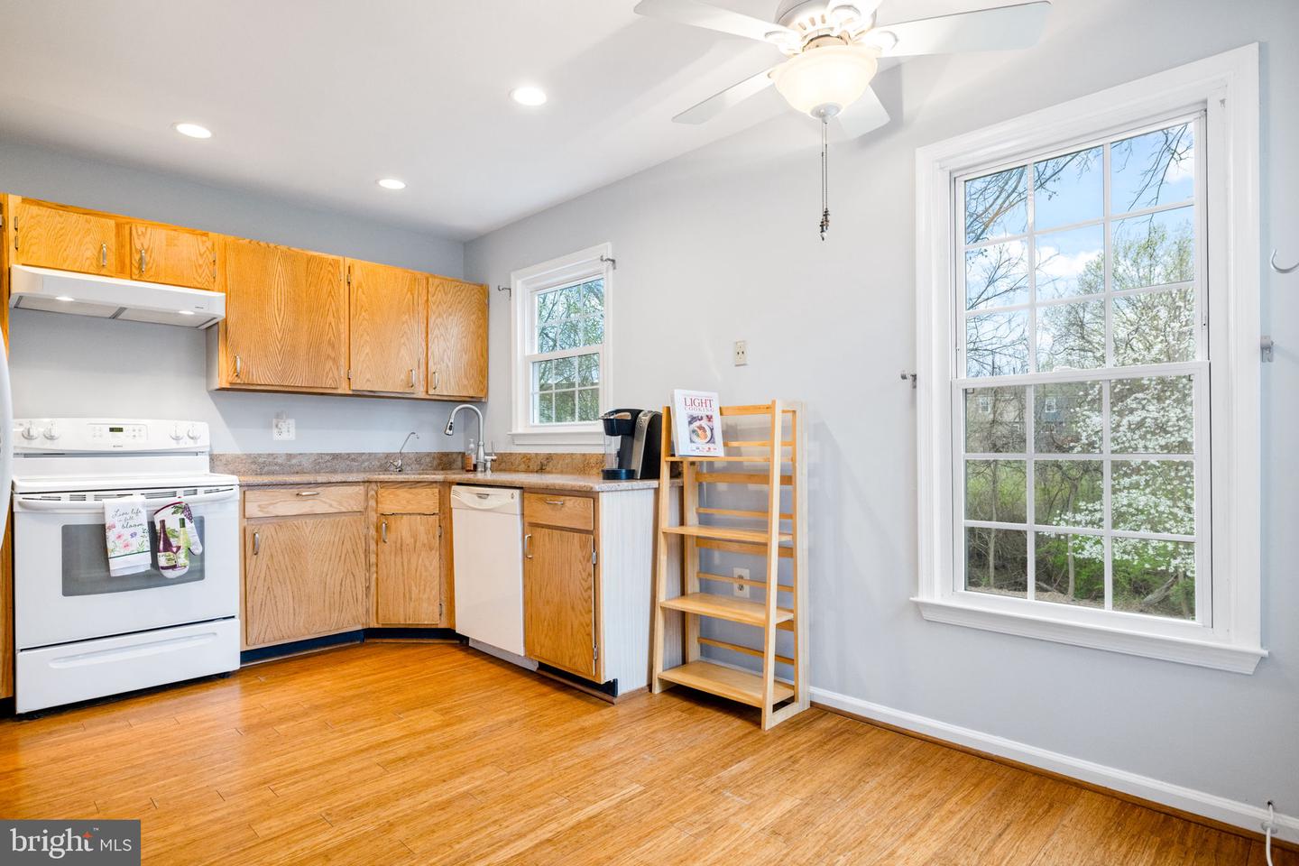 3224 KINROSS CIR, HERNDON, Virginia 20171, 4 Bedrooms Bedrooms, ,3 BathroomsBathrooms,Residential,For sale,3224 KINROSS CIR,VAFX2233612 MLS # VAFX2233612